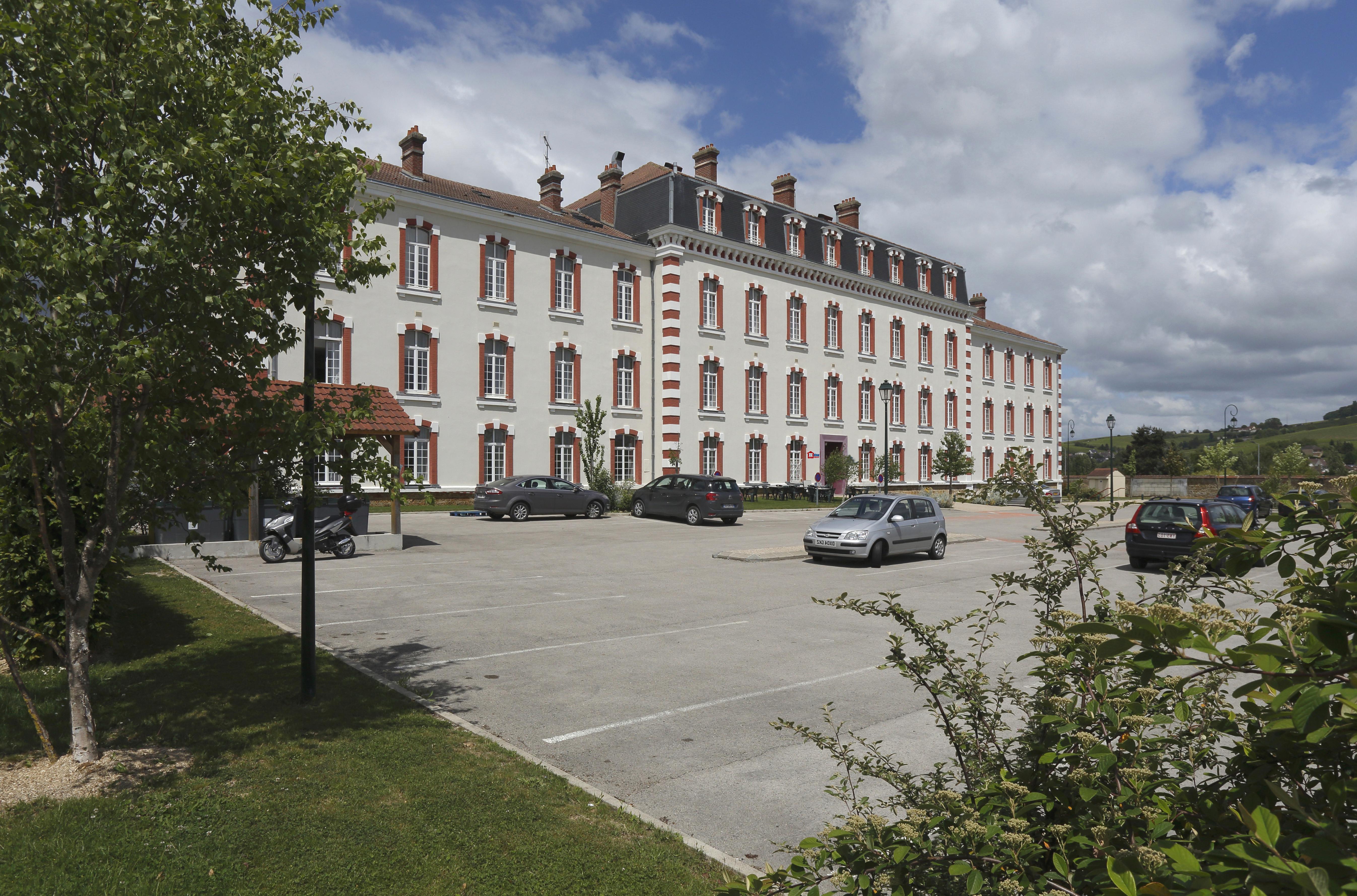 Vacanceole - Les Demeures Champenoises Aparthotel Épernay Exterior foto