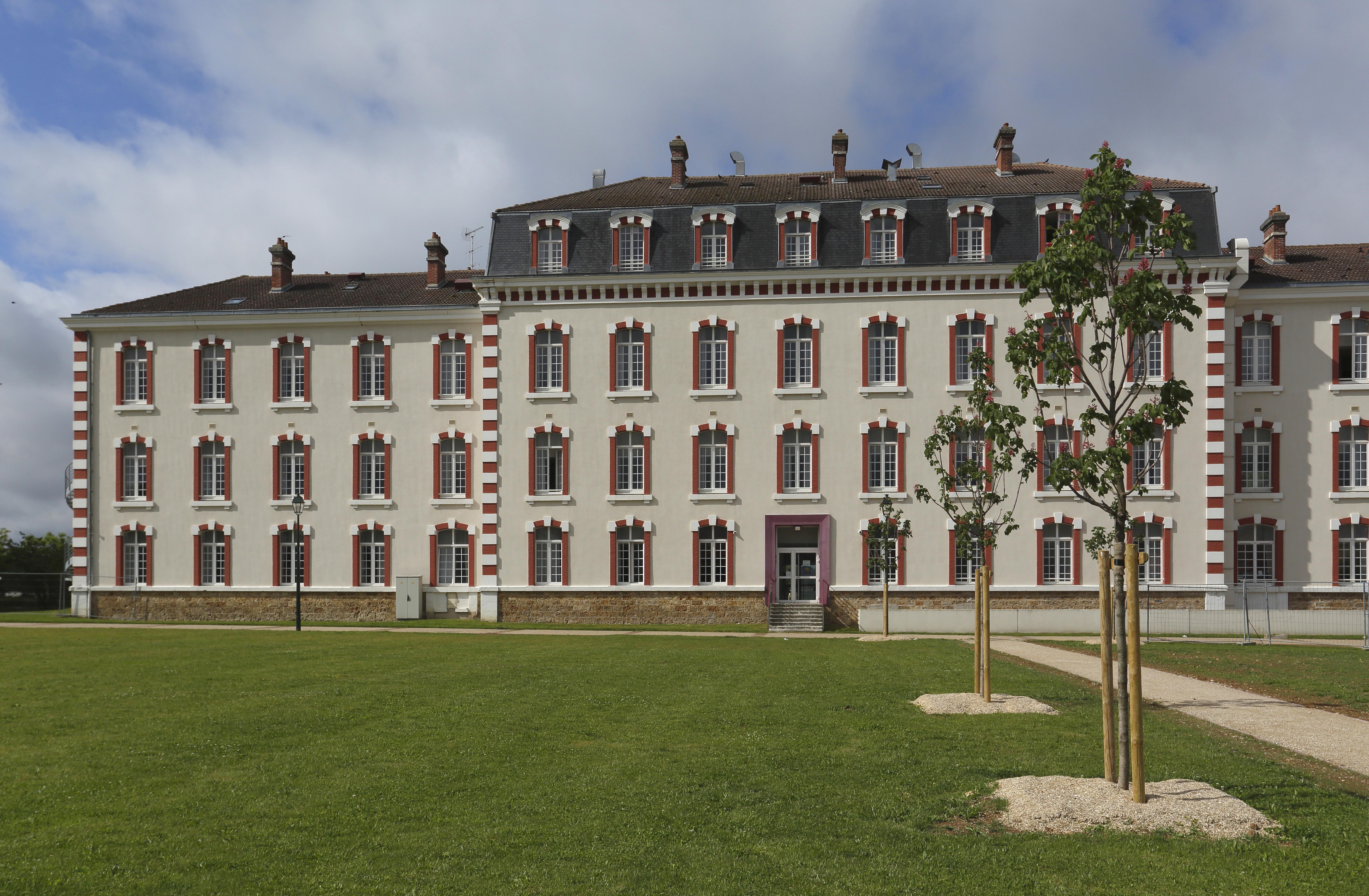 Vacanceole - Les Demeures Champenoises Aparthotel Épernay Exterior foto